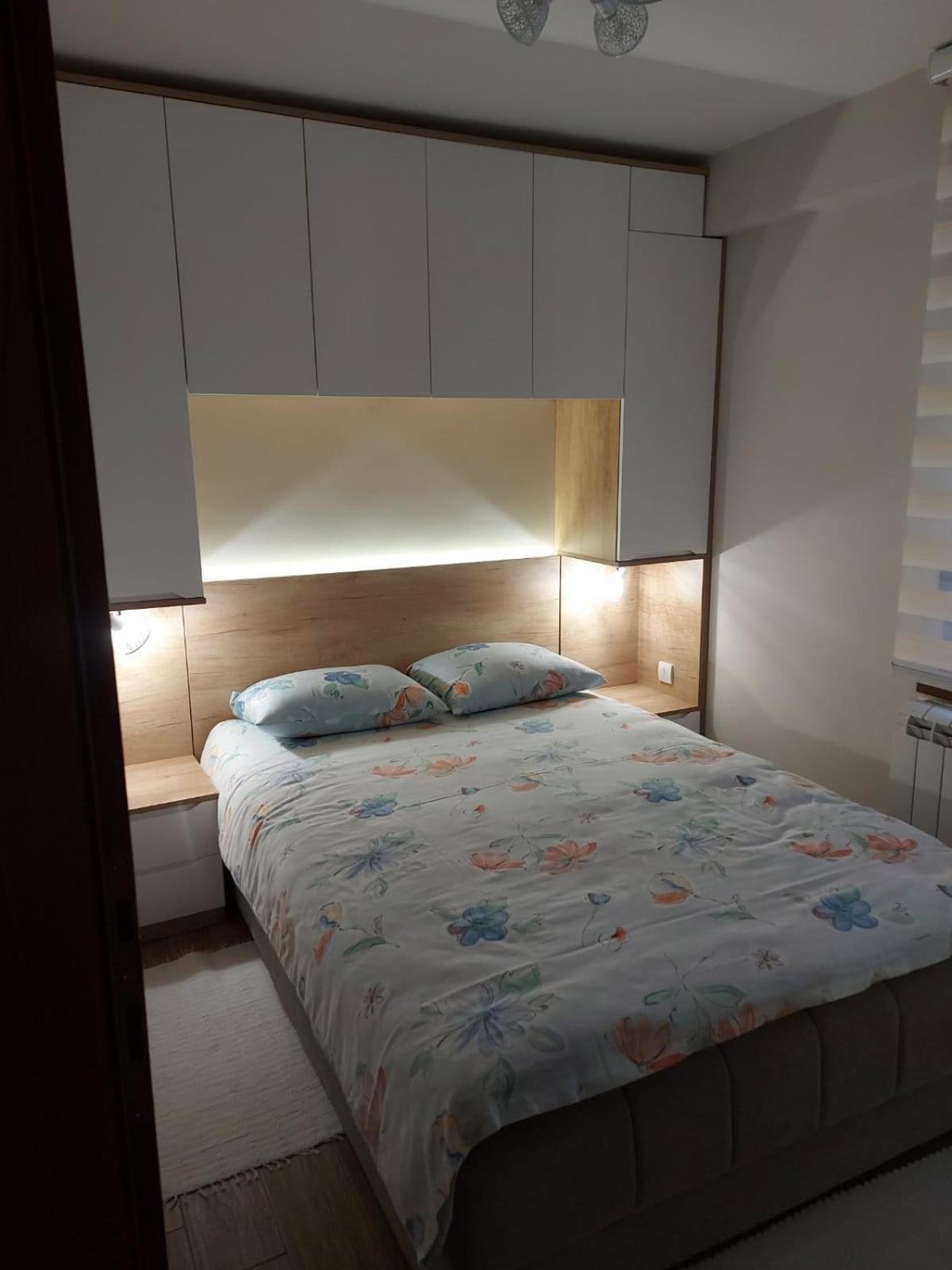 Apartmani Nik Lux Vrnjačka Banja Extérieur photo